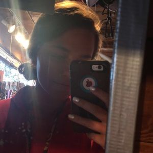 Meet your Posher, Eliza